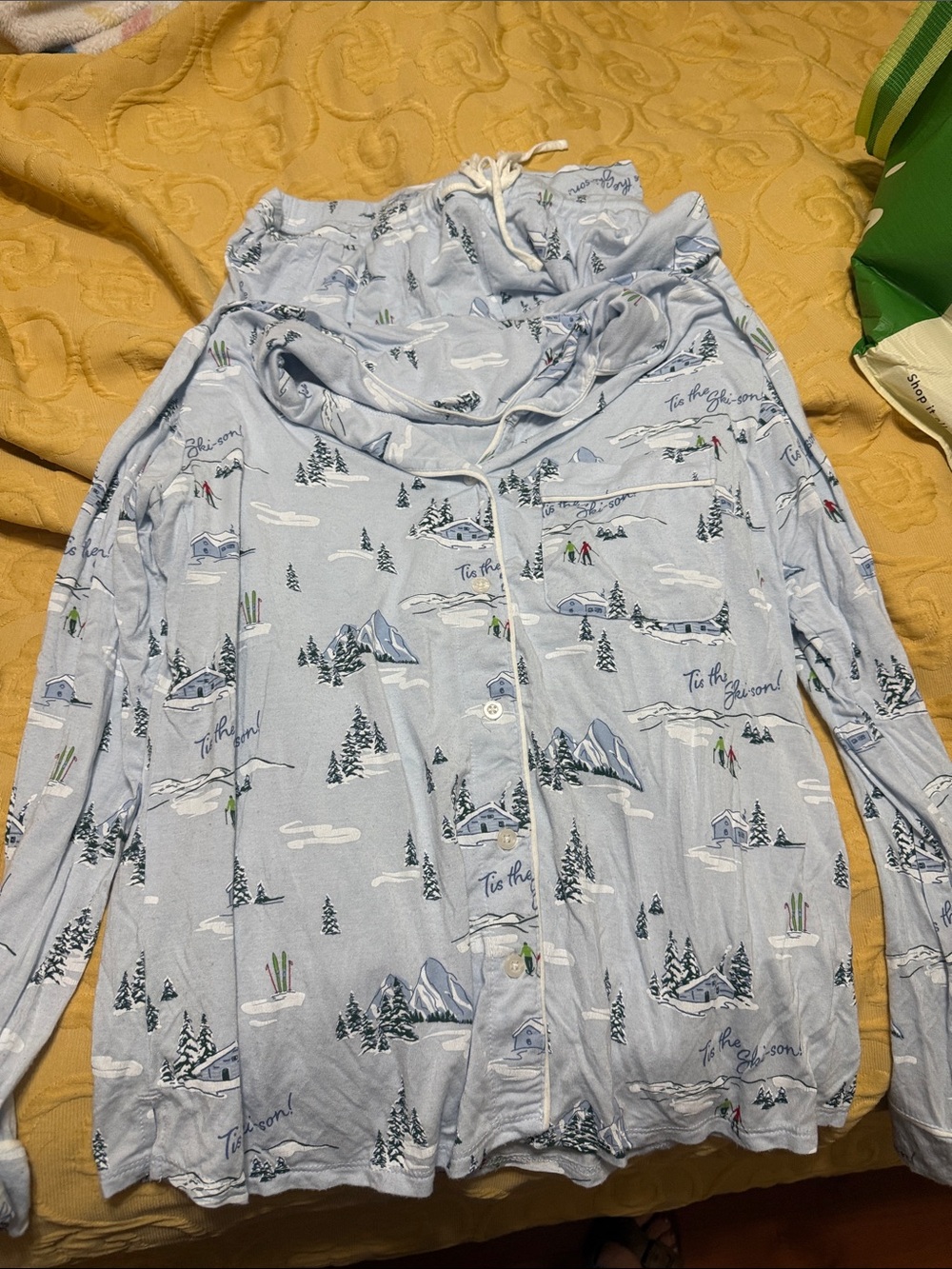 Women’s 2 piece pajama set from Target.
